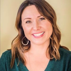 Meet your Posher, Vicky